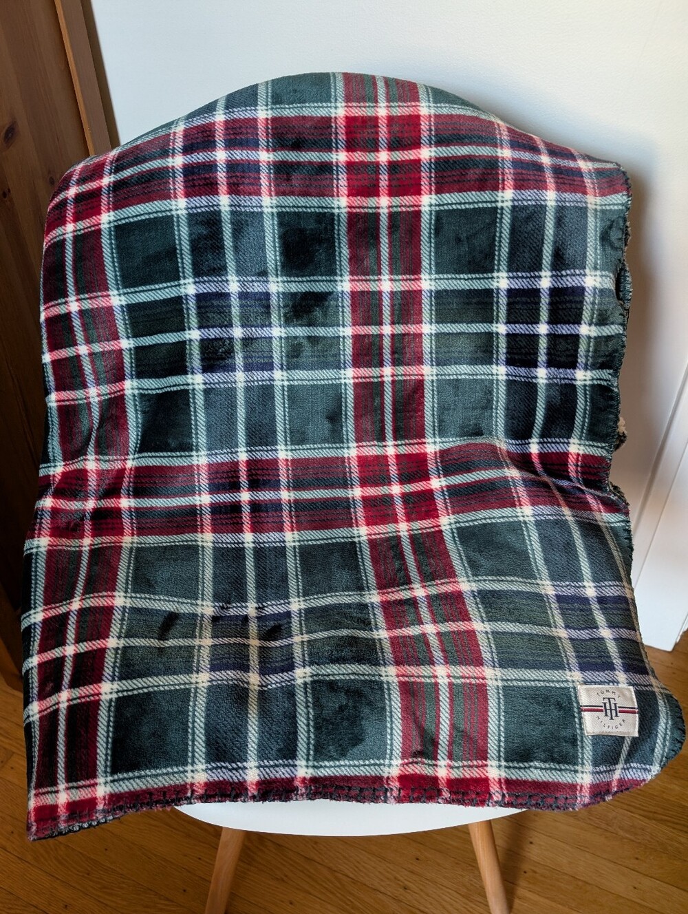 Tommy Hilfiger Plaid Throw Blanket in Green, Red & White